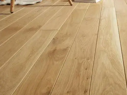 sol-parquet-chaleureux-orthez