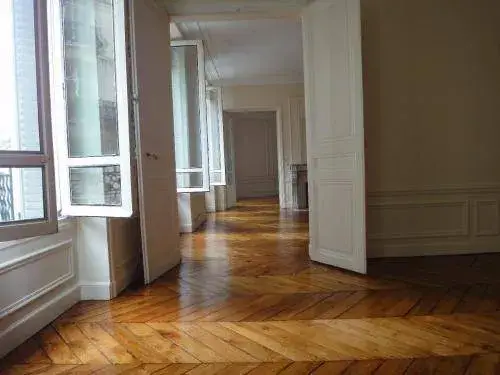 pose-parquet-flottant-orthez