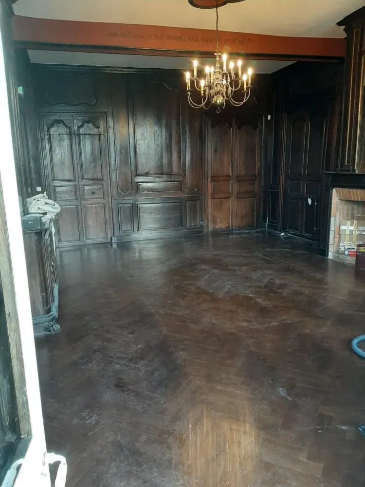 RENOVATION AV